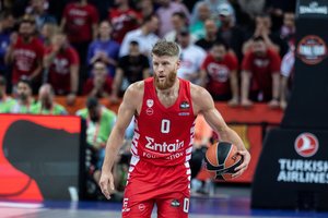 „Olympiakos“ košmaras tęsiasi: iš rikiuotės iškrito ir Th. Walkupas