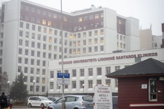Skylė Santaros klinikų biudžete: per pusmetį – 9,4 mln. eurų „minusas“