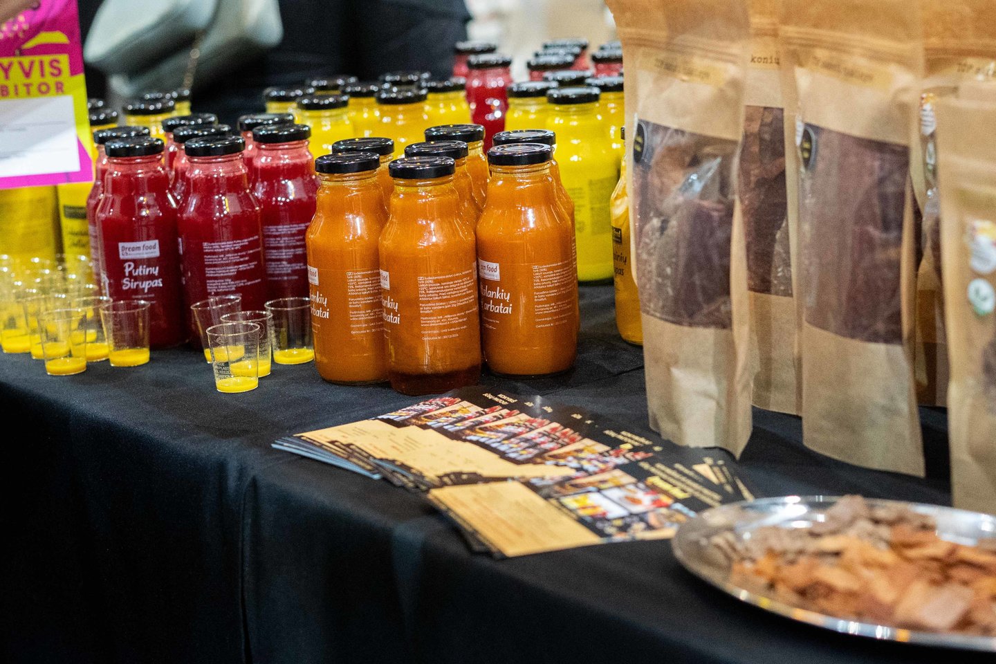 ​Spalio 10–12 dienomis, Kauno „Žalgirio“ arenoje vyksta paroda „Rinkis prekę lietuvišką 2025“.<br> G.Bitvinsko nuotr.