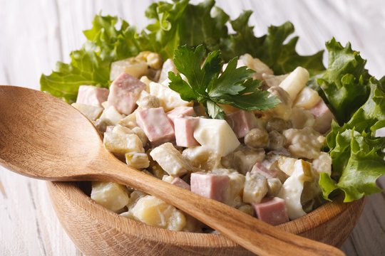 Pamirštas 90-ųjų hitas: bulvių salotos su vištiena