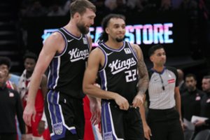 NBA ikisezoninėse rungtynėse D. Sabonio pasirodymą ribojo asmeninės pražangos