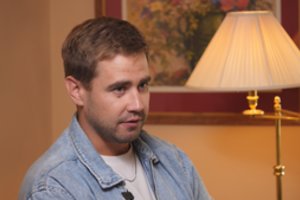 Arnas Ašmonas apie komentarus: „Kaip baisu į tave žiūrėti. Gėda! Gėda!“