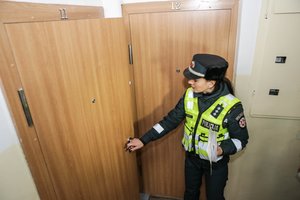 Rokiškyje, namuose, smurtą patyrė 2 maži vaikai: iškelta baudžiamoji byla