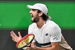 Pusbrolių ATP 1000 turnyro finale – istorinis trečiojo šimtuko tenisininko triumfas