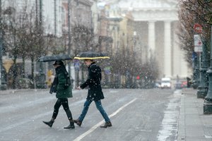 Savaitės orų prognozėje – lietus ir šlapdriba: aiškėja, kada krituliai bus itin įkyrūs