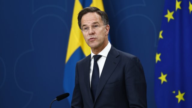 M. Rutte pašiepė Rusiją: tai primena artimiausio mechaniko paieškas