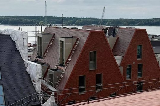 Parduodami dar nepastatyti butai, kainos auga