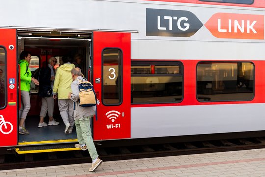 Žiemą tarp Lietuvos ir Lenkijos paleis naujų traukinių reisų