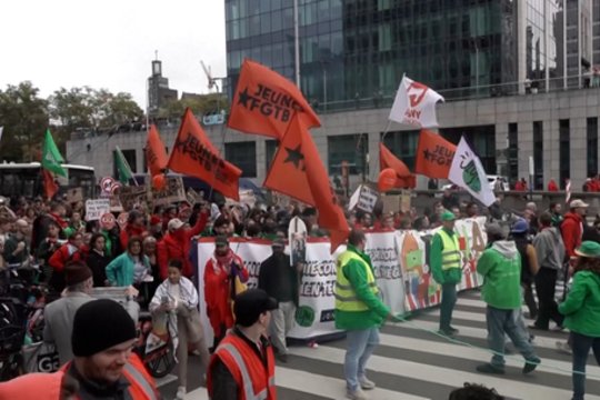 Briuselyje – tūkstantinis protestas prieš taupymą: sutrikdė oro eismą, viešąsias paslaugas