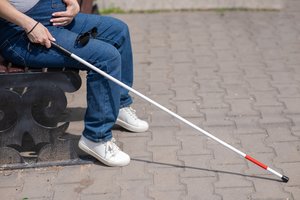 Minint Baltosios lazdelės dieną: regos iššūkiai – daugiau nei tik fizinė problema