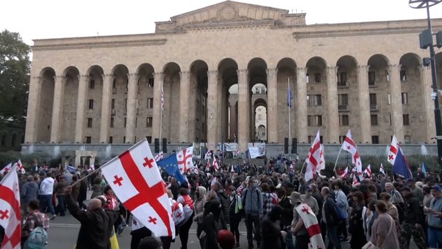 Rusija kategoriškai atsisako vykdyti Europos teismo sprendimą: 300 mln. eurų vienai šaliai nemokės