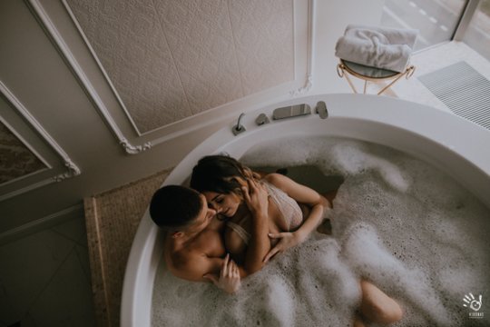 Mažoji terapija santykiams: kaip savaitgalis dviem padeda išvengti skyrybų?