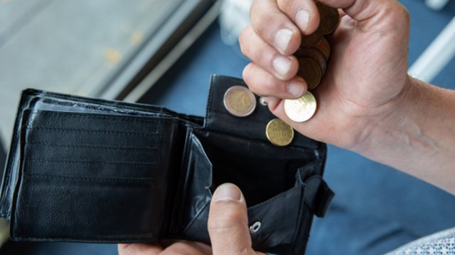 Per 30 metų tendencijos beveik nepakito: ES esame treti nuo galo, su tuo susiduria kas penktas lietuvis