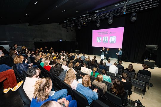 Apdovanoti „Nepatogaus kino“ geriausieji, festivalis tęsiasi toliau