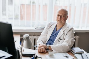 Chirurginis gydymas nuo nutukimo – nemokamai: profesorius paaiškino, kam jis skiriamas