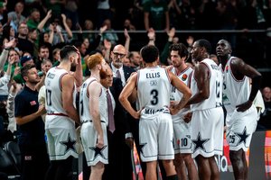 „Atgimė lyg Feniksas“: Italijos spauda nepatikėjo „Olimpia“ krepšininkų pergale Kaune