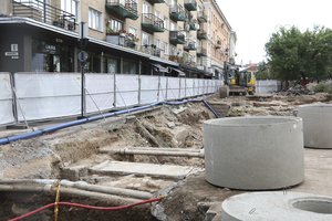 Tarsi būtų atvėrę lobių skrynią: Vokiečių gatvės rekonstrukcija į dienos šviesą iškėlė vertingus atradimus