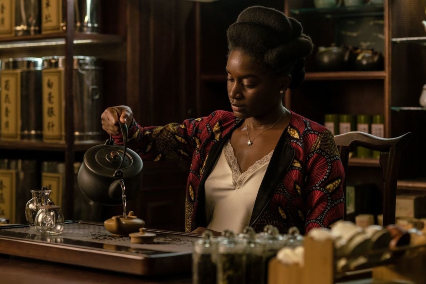 Filmo „Juodoji arbata“ kadras.