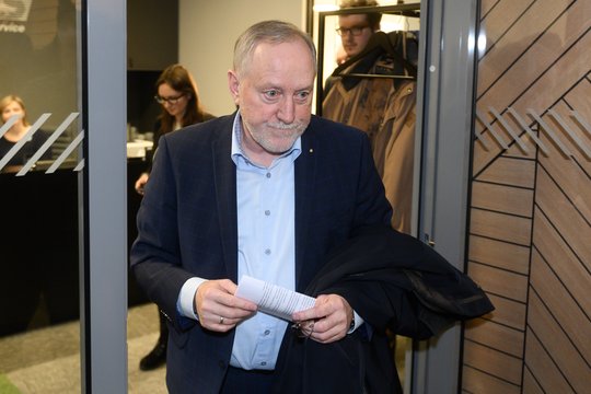 Kuršių marių taršos byloje „Grigeo Klaipėda“ bendrovei ir vadovams siūloma skirti milžiniškas baudas