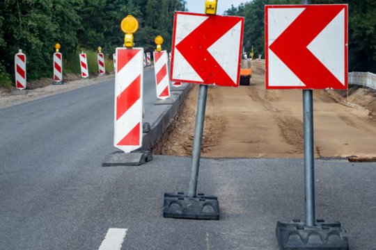 Siūlo pokyčius: modernizuojamus kelius laikinai galėtų valdyti privatūs subjektai