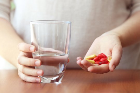 Į riebalus „įvilkti“ vitaminai – veiksmingi ir geriau įsisavinami organizme: bet kokiems žmonėms jie netinka?