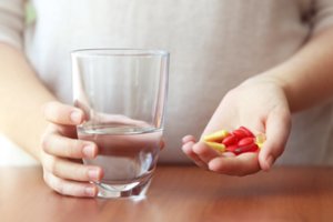 Į riebalus „įvilkti“ vitaminai – veiksmingi ir geriau įsisavinami organizme: bet kokiems žmonėms jie netinka?