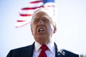 Protestuose prieš D. Trumpą JAV šeštadienį laukiama milijonų žmonių
