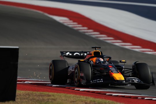 „Formulės 1“ sprinto kvalifikaciją JAV laimėjo M. Verstappenas