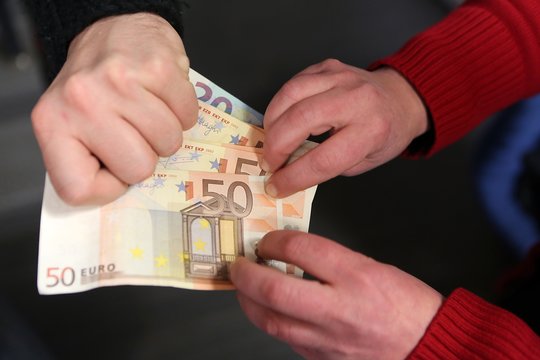 ESO darbuotoju apsimetęs sukčius be santaupų paliko Šalčininkų rajono gyventoją