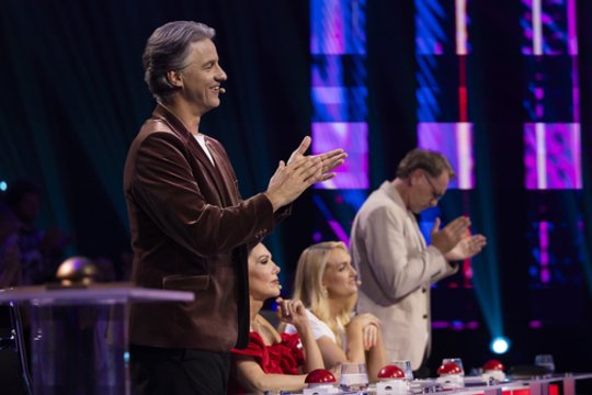 Rūmuose karaliui ir kunigaikščiui dainavusi lietuvė sujaudino „Lietuvos talentų“ teisėjus: „Per jus šiandien reiškiasi Dievas“