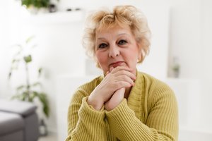„Visi tai naudojome“: moteris dėl vėžio kaltina žinomą bendrovę – pudroje buvo asbesto?