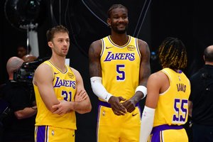 A. Marčiulionio sugrįžimo į Lietuvą gali tekti palaukti – „Lakers“ jam neuždaro durų