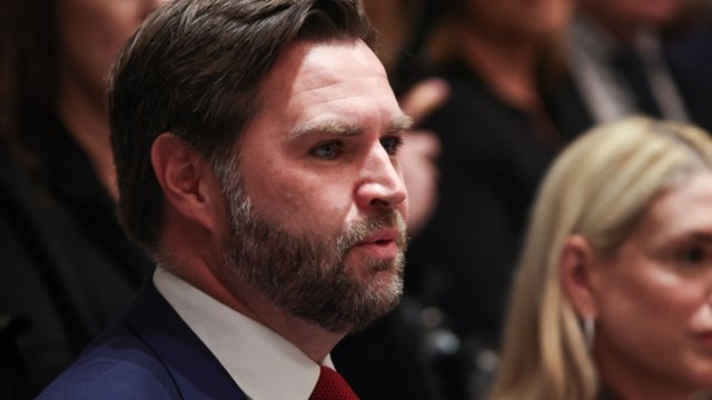 J. D. Vance'as užsiminė apie „Tomahawk“ raketas Ukrainai: „Mes žinome, kad jie to nori“