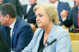 Birštono merės N. Dirginčienės „čekiukų“ byla: kvitus už kurą duodavo marti, tarybos narė, jos sesuo