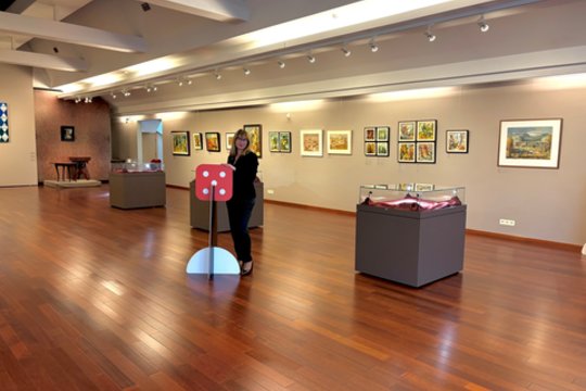 Ekskursija su kuratore parodoje „Žaidimas gyvenimu“: kai menas tampa mūsų kasdienio žaidimo veidrodžiu