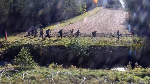 Užfiksuotas neteisėtas migrantų bandymas patekti į Lietuvą: jų pirmadienį sučiupta net kelios dešimtys