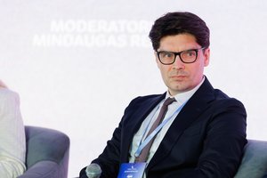 Prezidentūra: gynybos pramonės nesivystys, jei prie to neprisidės Krašto apsaugos ministerija