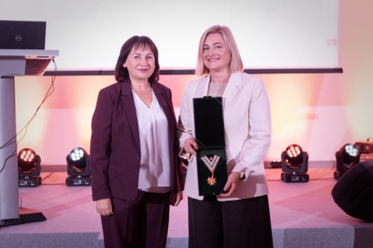 Vilniaus kolegijos Pedagogikos fakulteto lektorė Rasa Noreikytė-Ustinavičienė apdovanota „Gerumo žvaigžde“