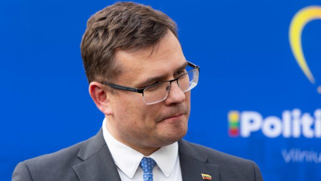 L. Kasčiūnas neįsivaizduoja, kaip D. Šakalienė gali toliau eiti pareigas: žinau, kas vyksta ministerijoje