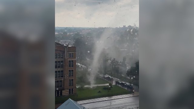 Netoli Paryžiaus – apokaliptiniai vaizdai: praūžus tornadui sunkiai sužeisti devyni žmonės