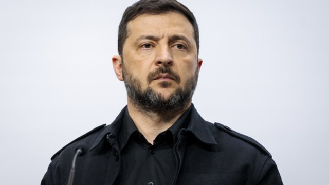 V. Zelenskis tikina – Rusija stengiasi išvengti diplomatijos: užsiminė apie „Tomahawk“ raketas