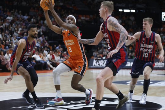 T. Sedekerskio komanda netikėtai atleido vieną pagrindinių aukštaūgių