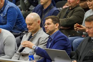 Dėl neapykantos kurstymo prieš T. V. Raskevičių teisiamas A. Kandrotas: esame sutarę vienas kitą taip reklamuoti