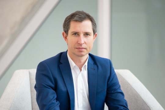 D. Burdaitis. Rekordinis vartojimas Lietuvoje: gyventojai išlaidauja būstui, prabangai ir kelionėms