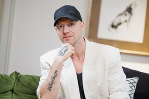 Priklausomybes įveikęs Sasha Song atvirai – apie prarastus draugus ir asmeninį gyvenimą: „Man norisi meilės“