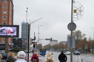 Šventinės nuotaikos jau užkariauja Klaipėdą: Kalėdoms miestas ima puoštis dar iki Vėlinių