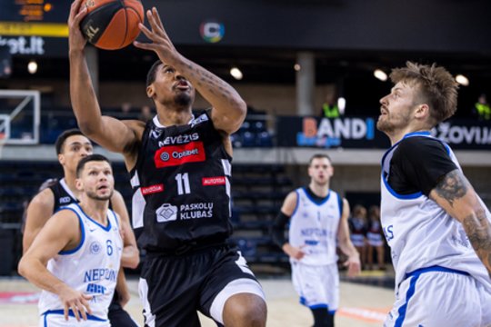 Susitikimo starte į priekį nurūkęs „Nevėžis-Paskolų klubas“ Jonavoje iškovojo pirmąją KMT pergalę