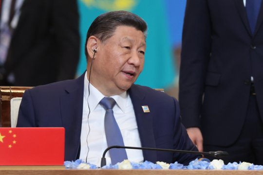 Baltieji rūmai: kitą ketvirtadienį Pietų Korėjoje Trumpas susitiks su Xi Jinpingu