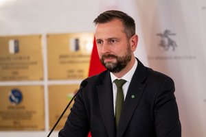Lenkija sureagavo į Lietuvos oro erdvės pažeidimą: Rusija neketina nurimti