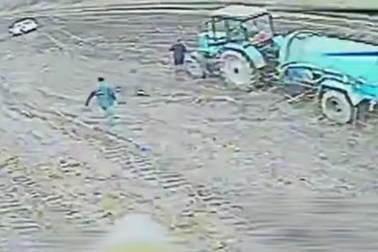 Užfiksavo dar vieną rusų karo nusikaltimą: dronais medžiojo civilius